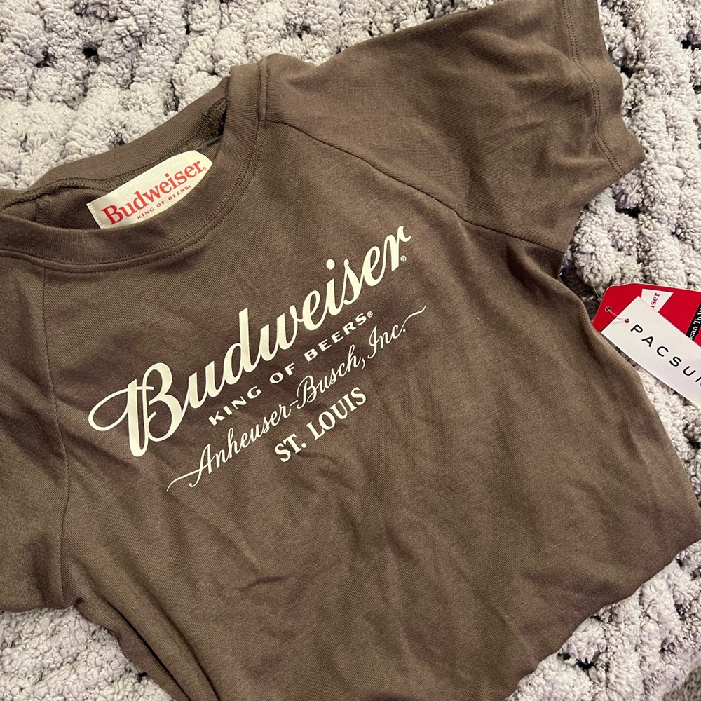 brown crop top